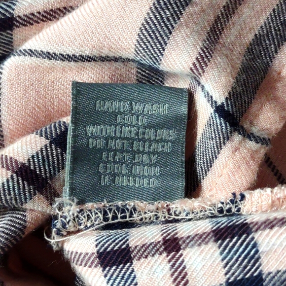 Charlotte Russe Large light pink button down blouse with lace trim on ba… - Picture 9 of 10